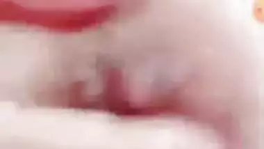 Live cam cute girl playing with boobs and hairy pussy