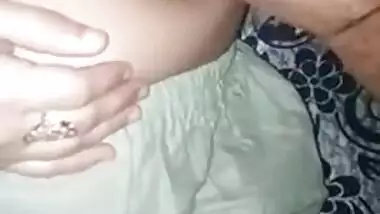DESI INDIAN WIFE BOOBS PLAYED ON BY HUBBY