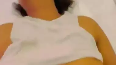Famous Srilankan TV host fucking in hotel room viral sex