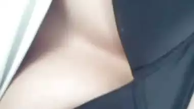 Bengali GF yummy boobs show on video call to lover