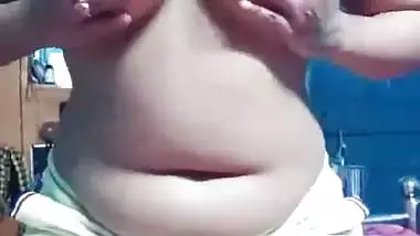 Desi bhabhi naked save pussy with face
