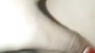 Pussy showing tease video of Indian college beauty