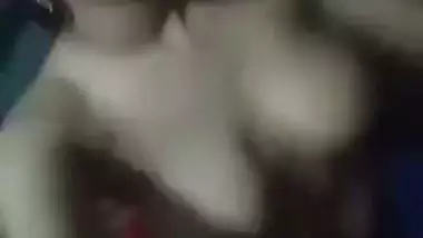 Sexy figured Bangla hottie naked show and masturbation