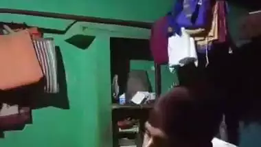 Bihari sex video of Bhabhi getting fucked for her gift