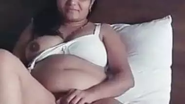 Telugu Aunty From Visakhapatnam indian porn movie